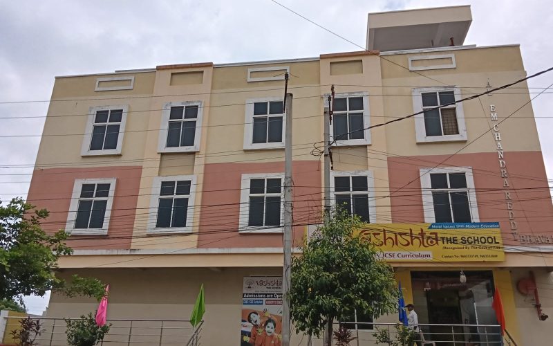 https://www.vashishtatheschool.in/ https://www.vashishtatheschool.in/